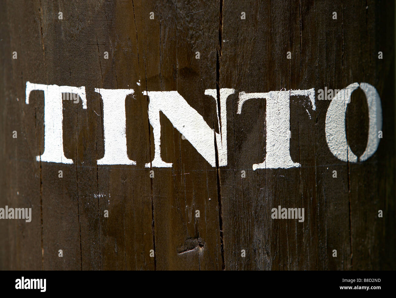 Tinto écrit sur vigne poster Banque D'Images