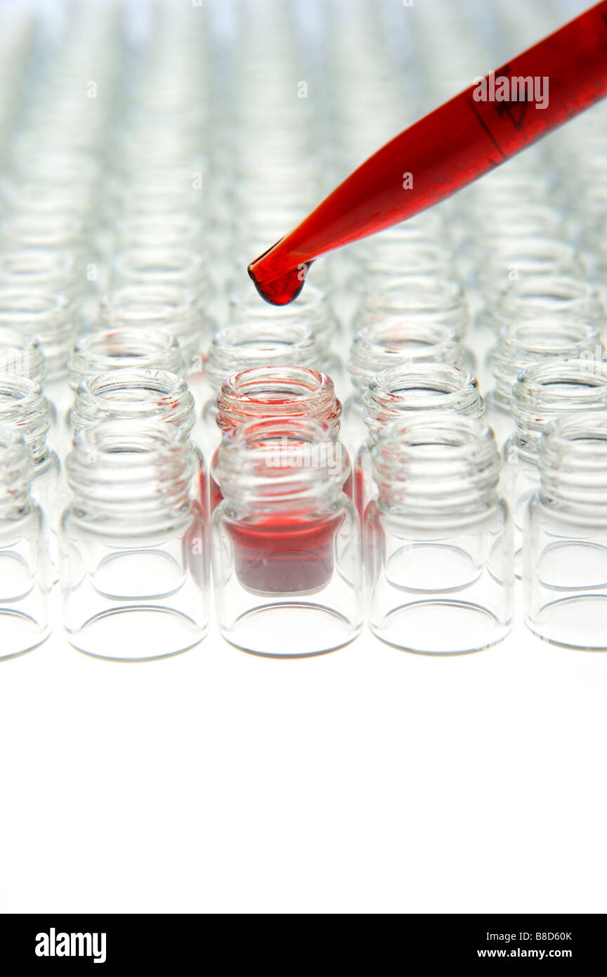 Dans des flacons de verre science lab Banque D'Images