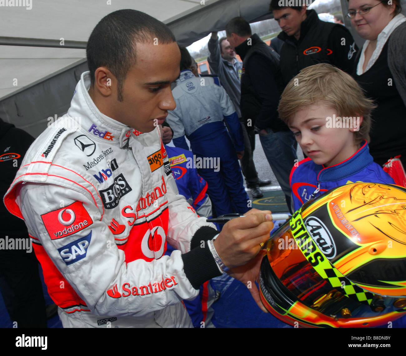 Lewis Hamilton qui retourne à ses racines de karting. Banque D'Images