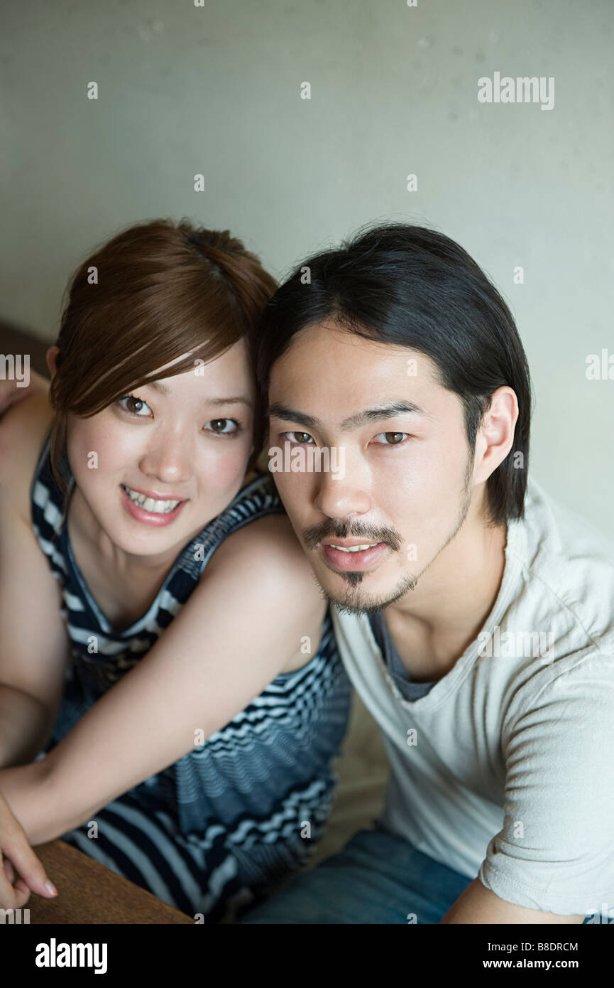 Jeune couple japonais Banque D'Images