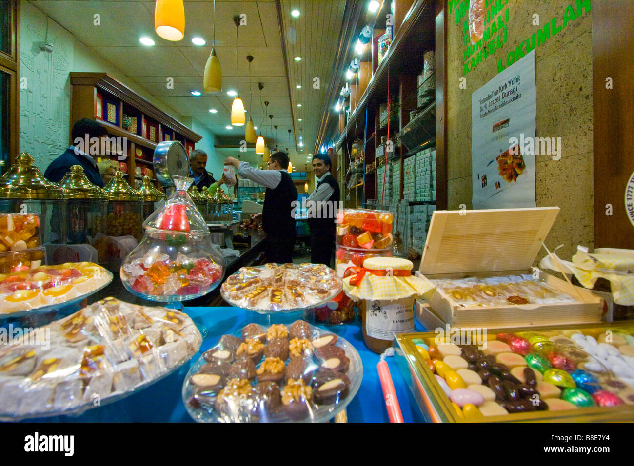 Ali Muhiddinhaci Bekir Original turc Delight Sweet Shop sur Istiklal Caddesi à Istanbul Turquie Banque D'Images