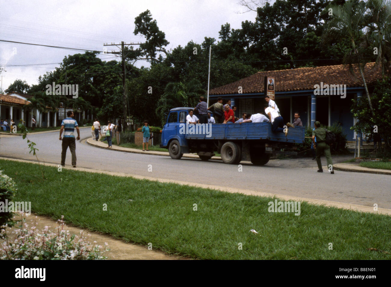 Cuba, Viñales Vinales, moteur, piste comme un bus Banque D'Images