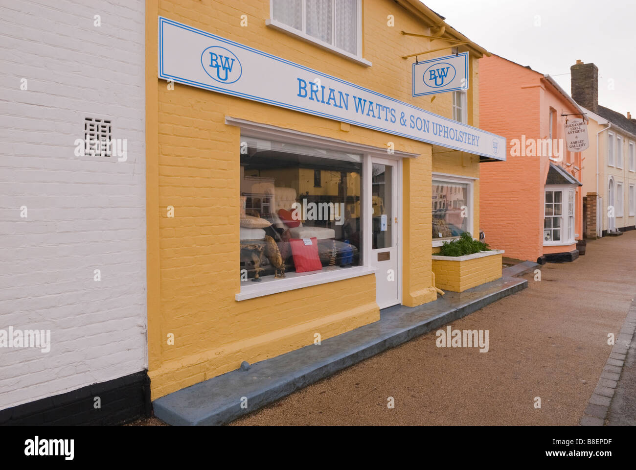 Brian Watts & son atelier de rembourrage en magasin Long Melford, Suffolk, UK Banque D'Images