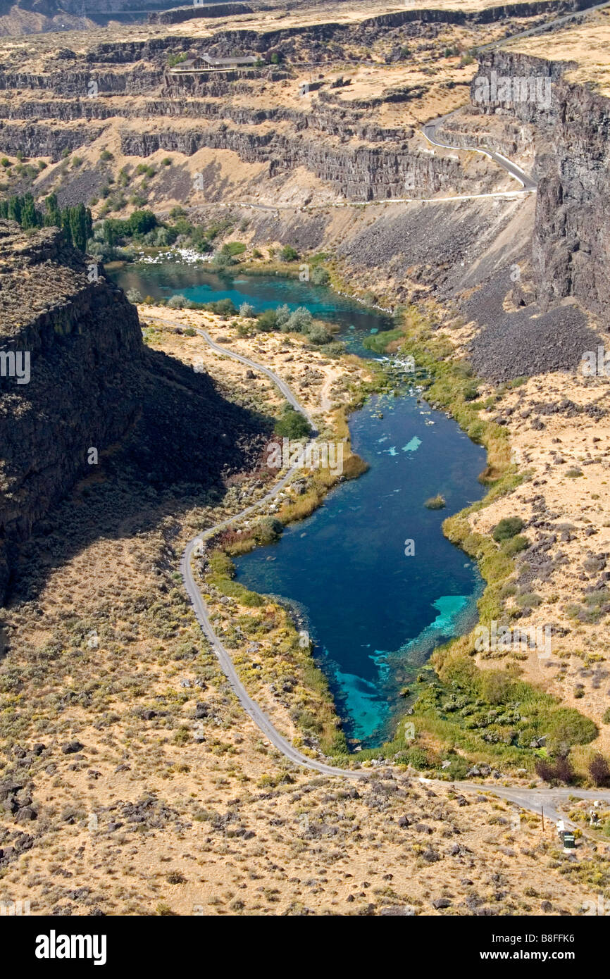 Vue aérienne de lacs bleus dans le canyon de la rivière Snake à Twin Falls Idaho USA Banque D'Images