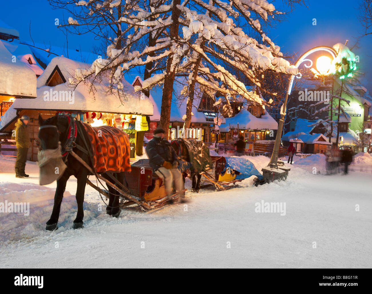 Scène de la neige d'hiver de Zakopane, Pologne Photo Stock ...