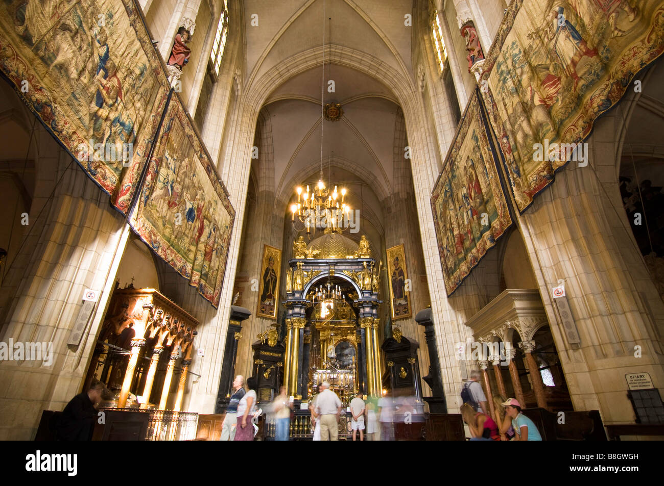 La cathédrale du Wawel de Cracovie Pologne interior Banque D'Images
