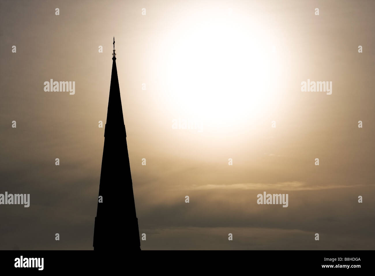 Silhouette de Skt. Pauls church spire en hiver le soleil l'après-midi, Copenhague Banque D'Images