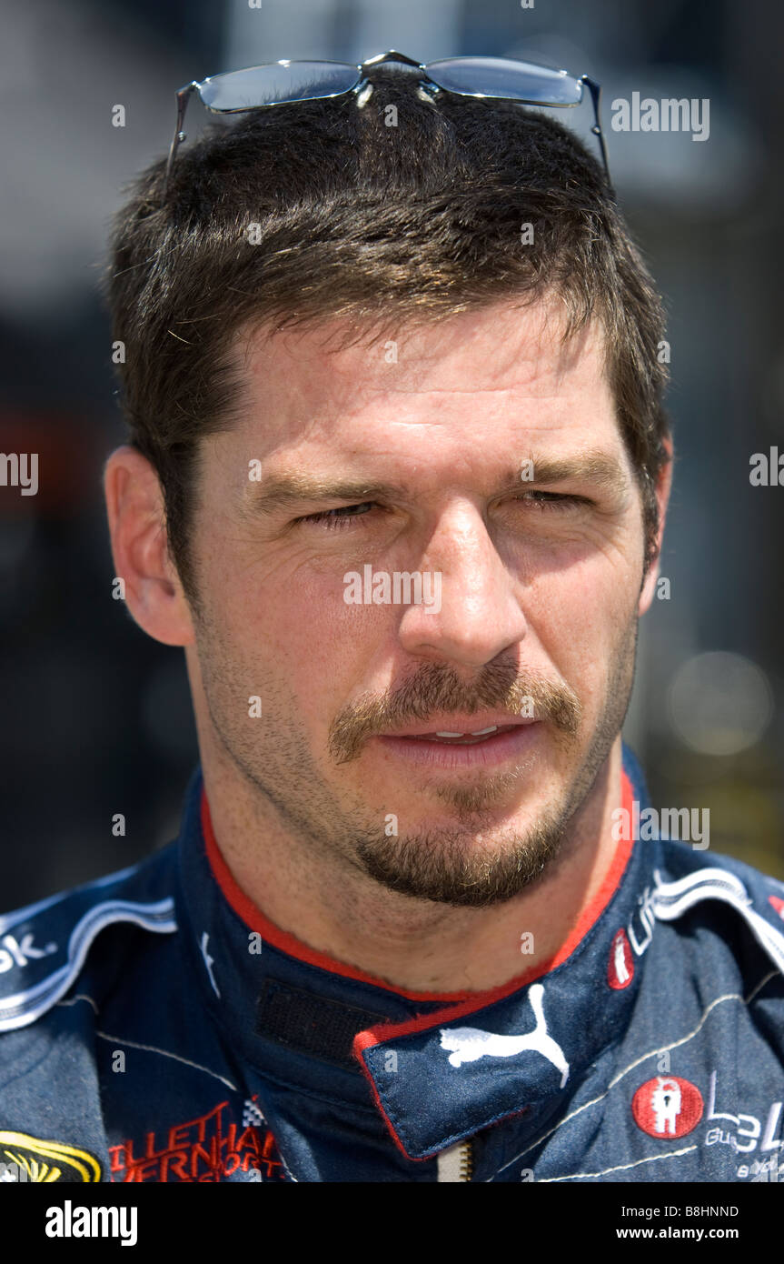 Le pilote de NASCAR Sprint Cup Patrick Carpentier au LifeLock 400 race au Michigan International Speedway, 2008. Banque D'Images