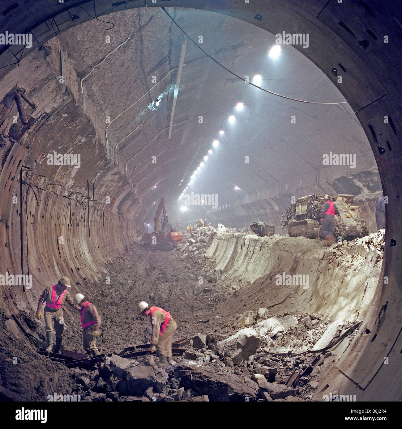 L'excavation de la vaste caverne Crossover français sur le projet du Tunnel sous la Manche, 40m sous le fond de la mer et 8km de la côte française. Banque D'Images
