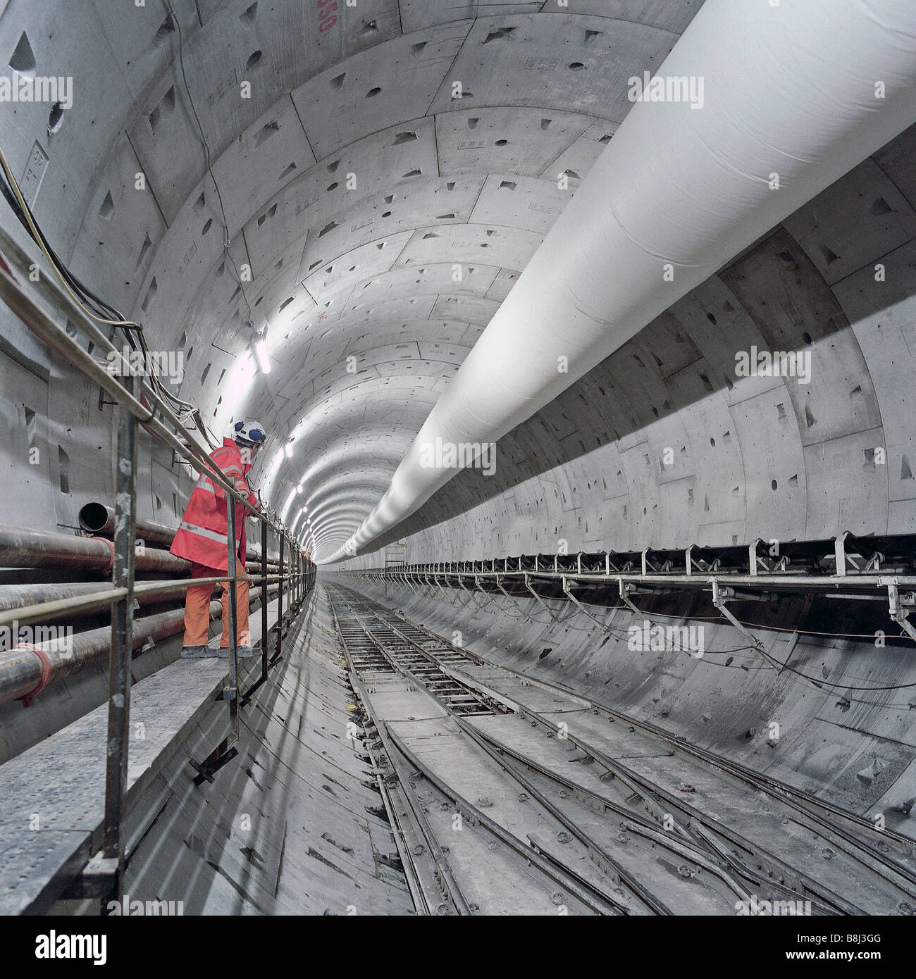 Section remplie de 7,5 km bordée de béton tunnel entre Stratford et de Kings Cross à Londres sur le Channel Tunnel Rail Link. Banque D'Images