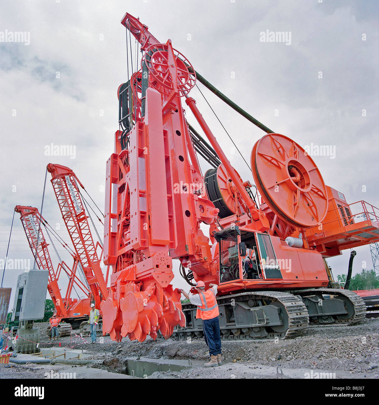 Machine de forage Hydrofraise se prépare à creuser 30m murs à diaphragme pour le Stratford fort sur le Channel Tunnel Rail Link. Banque D'Images