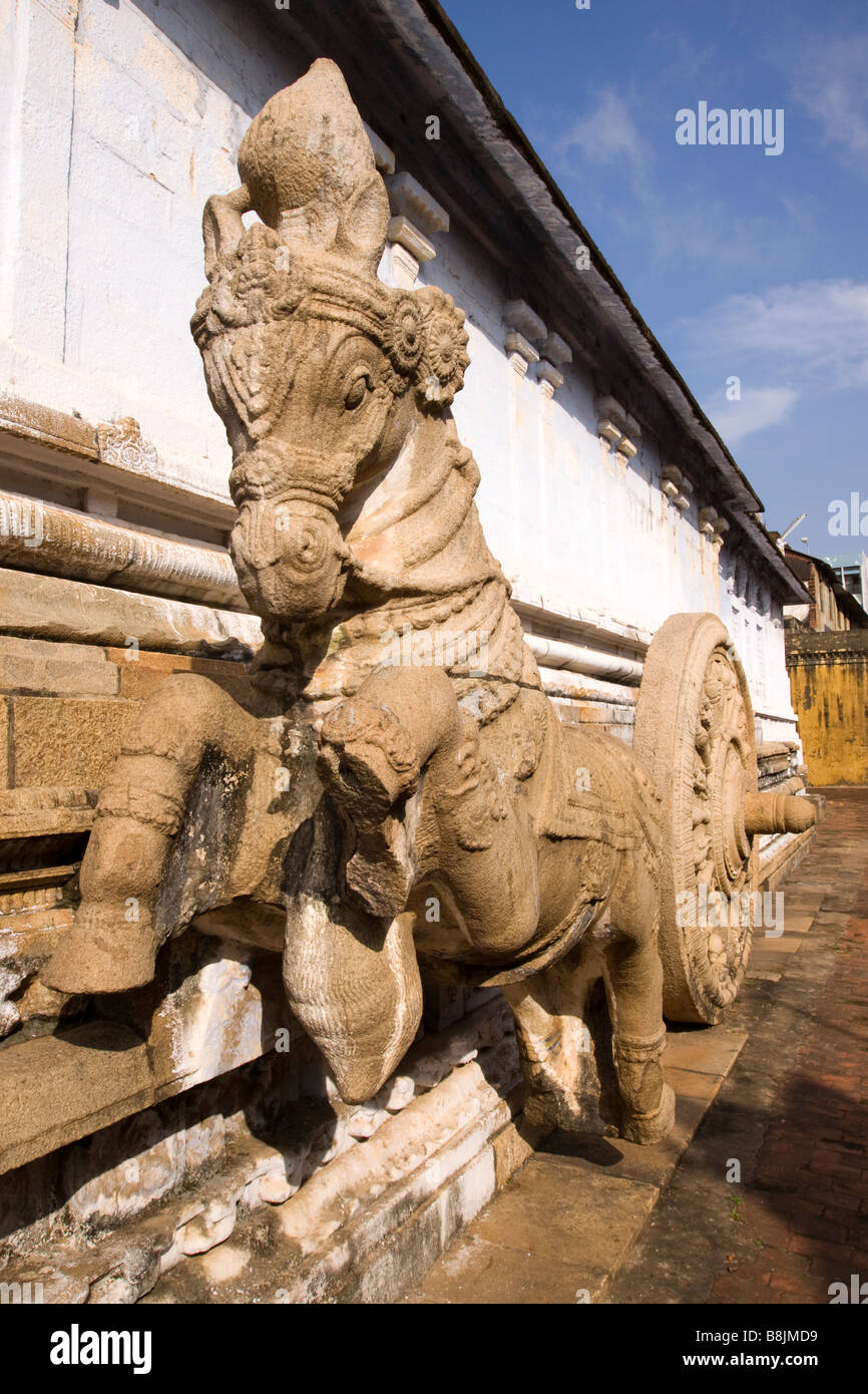 L'Inde Tamil Nadu Kumbakonam Nageshwara Temple temple intérieur en forme de chariot tiré par des chevaux Banque D'Images