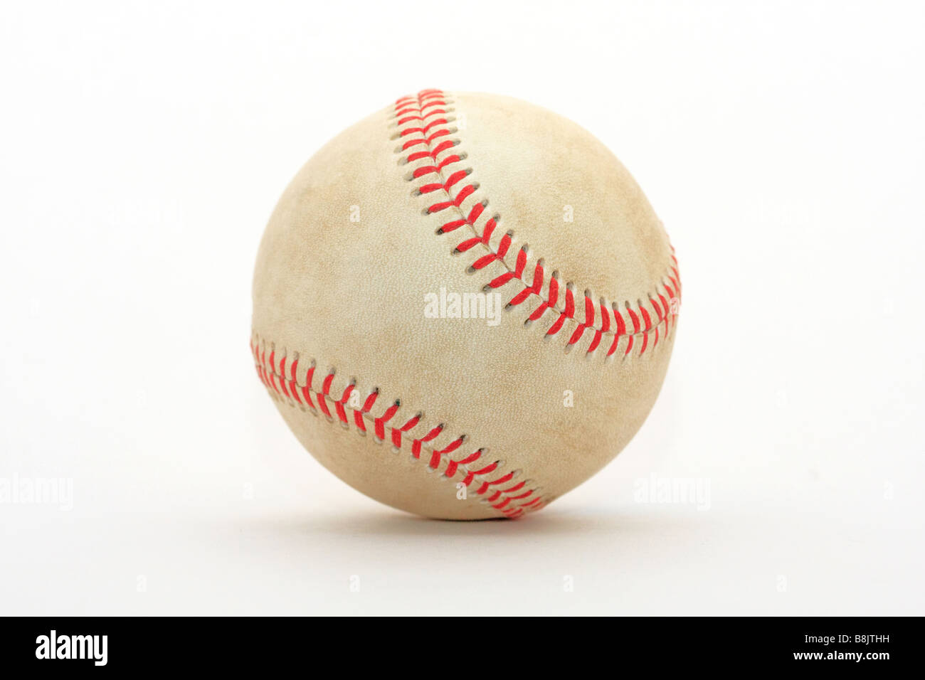 Baseball sur fond blanc. Banque D'Images