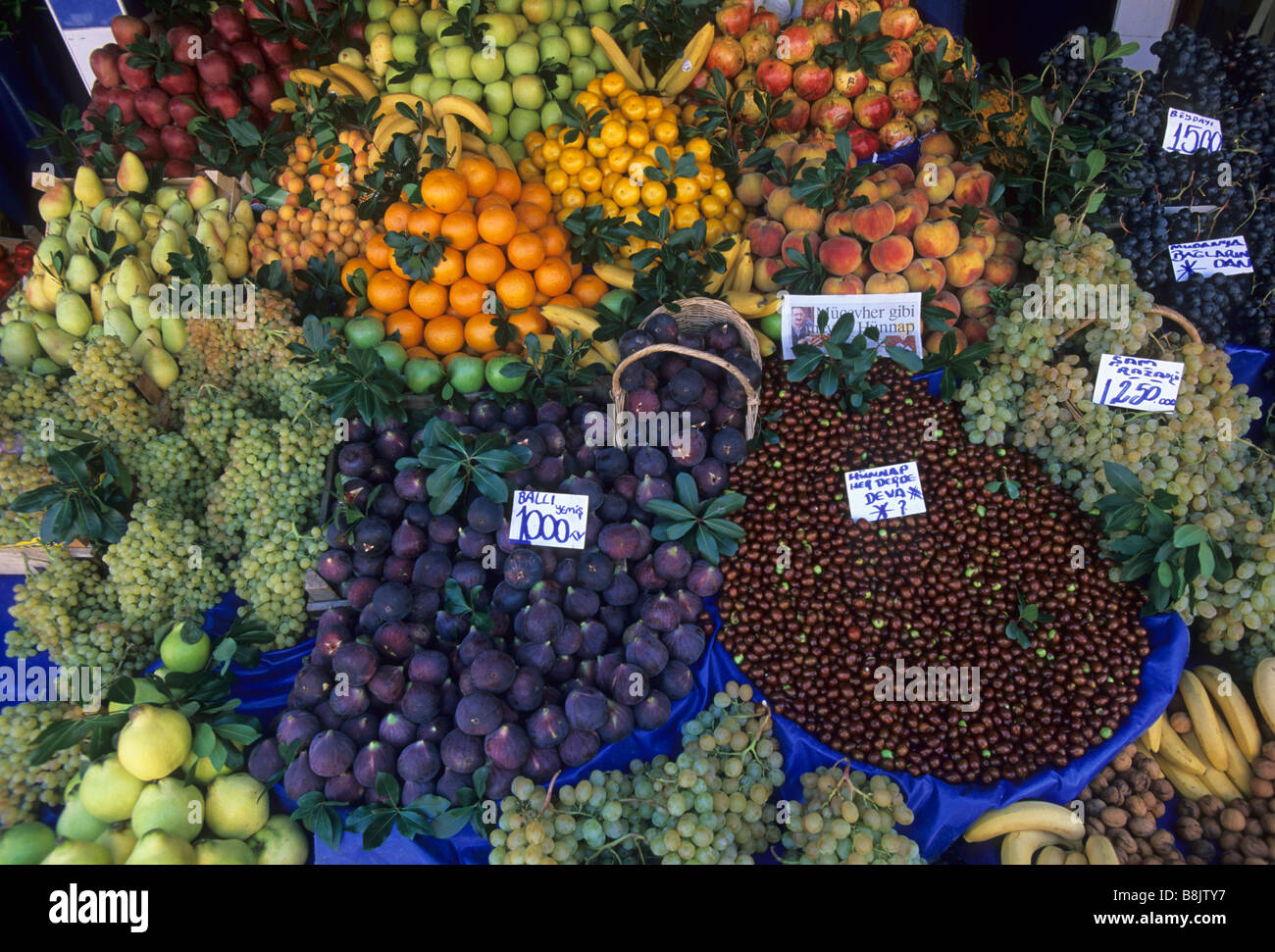 Turquie Bursa 2747 Elk168 fruits du marché couvert Banque D'Images