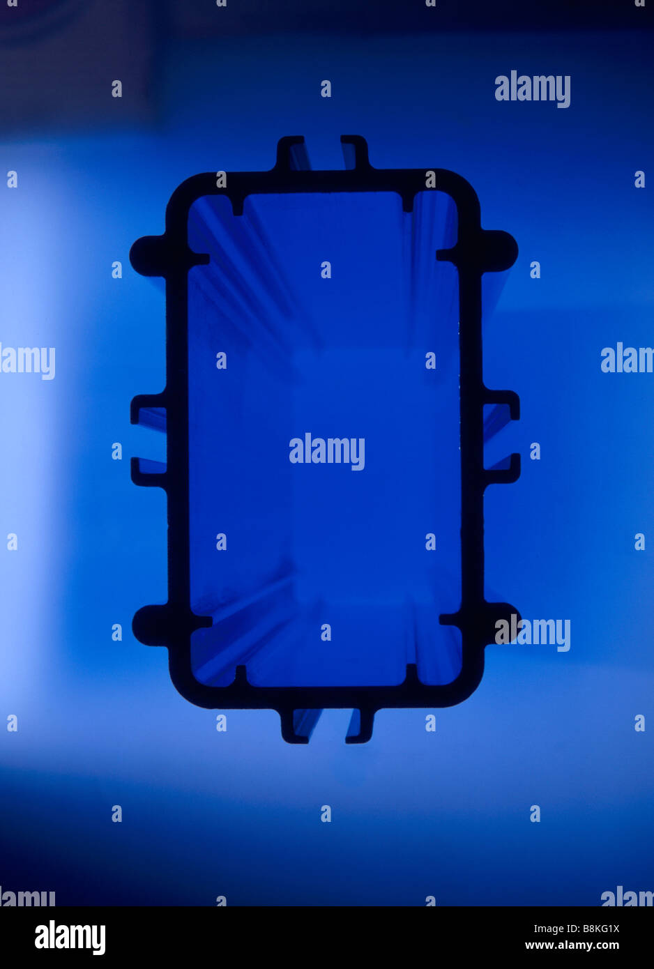 Silhouette forme de moulage par extrusion d'aluminium Banque D'Images