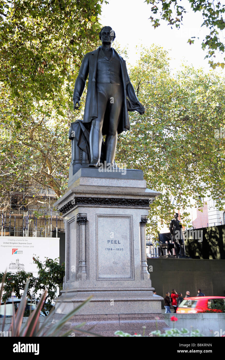 STATUE DE SIR ROBERT PEEL PARLEMENT LONDRES ANGLETERRE LONDRES2 FRA 21 Octobre 2007 Banque D'Images