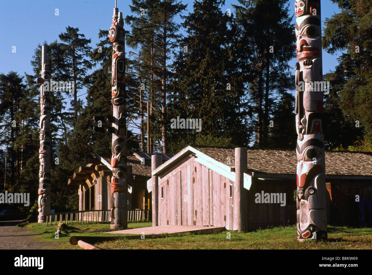 Le Centre du patrimoine haïda à Kaay Llnagaay, Skidegate, l'île Graham, Haida Gwaii (îles de la Reine-Charlotte) British Columbia, Canada Banque D'Images