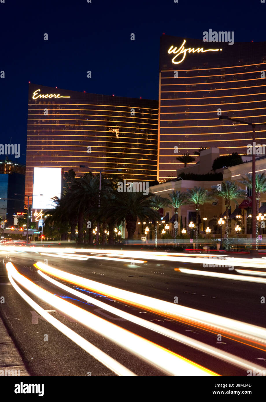 Location de sentiers sur le Strip de Las Vegas avec le Wynn and Encore Hotel and Casino sur l'arrière-plan, Las Vegas, Nevada, USA Banque D'Images