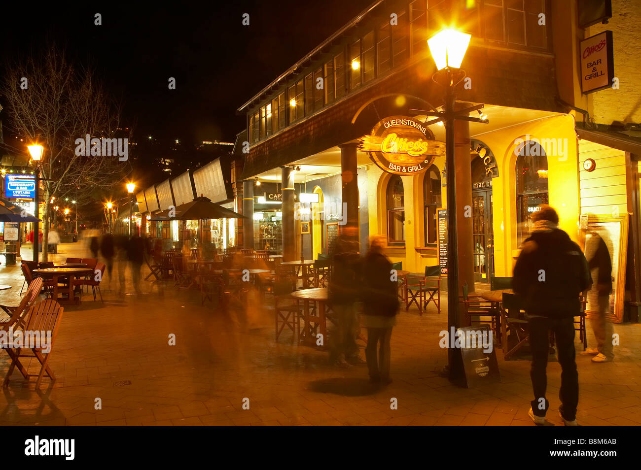 Cafés et Bars Le Mall Queenstown ile sud Nouvelle Zelande Banque D'Images