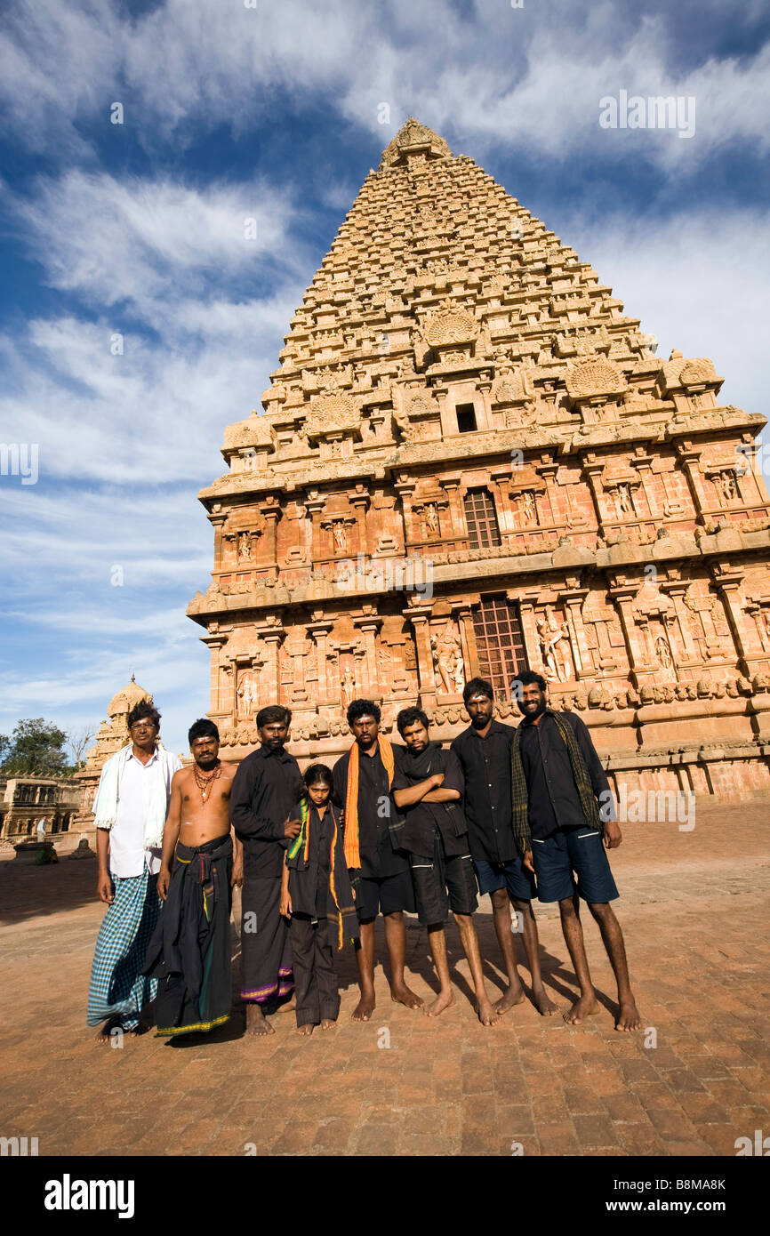 Tamil Nadu Inde Thanjavur Brihasdishwara les pèlerins du temple Banque D'Images