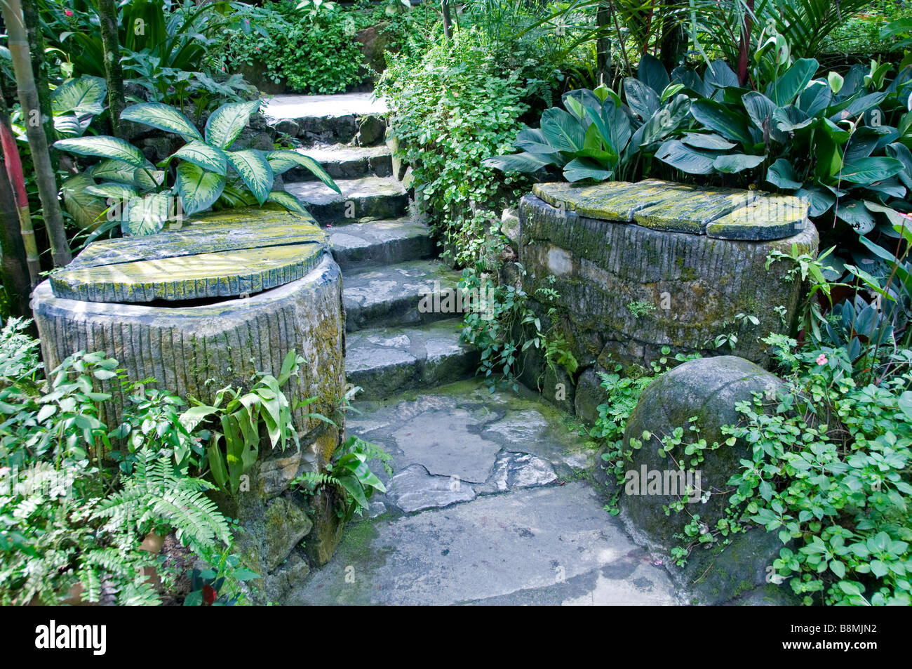 Jardin du lac au cœur de Kuala Lumpur Deer Park Oiseaux Papillon Carcosa Seri Negara Orchid Hibiscus jardin. Banque D'Images