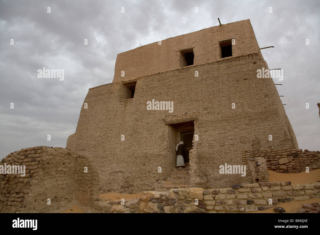 La plus ancienne mosquée au Soudan dans la région de Old Dongola au Nil. Ancien palais du roi royaume chrétien la Makourie. Nubie, Soudan Banque D'Images