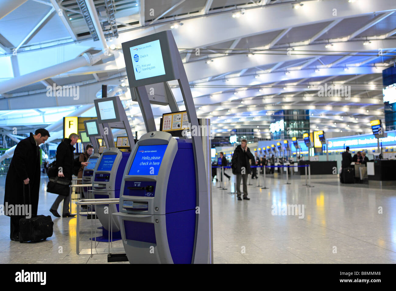 United Kingdom West London Heathrow Airport Terminal 5 du hall des départs Banque D'Images