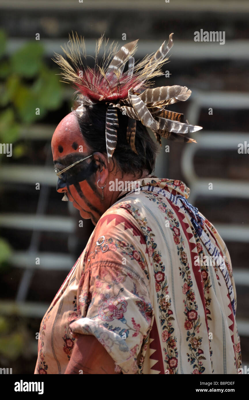 Native American Indian reenactor de Fort Boonesborough Kentucky USA Banque D'Images