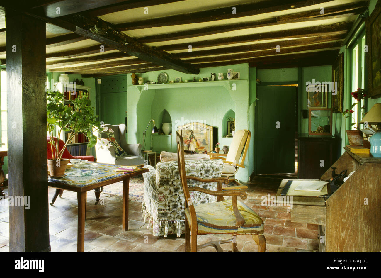 Le Salon à Monk s Chambre peinte dans la couleur verte particulièrement aimé par Virginia Woolf Banque D'Images
