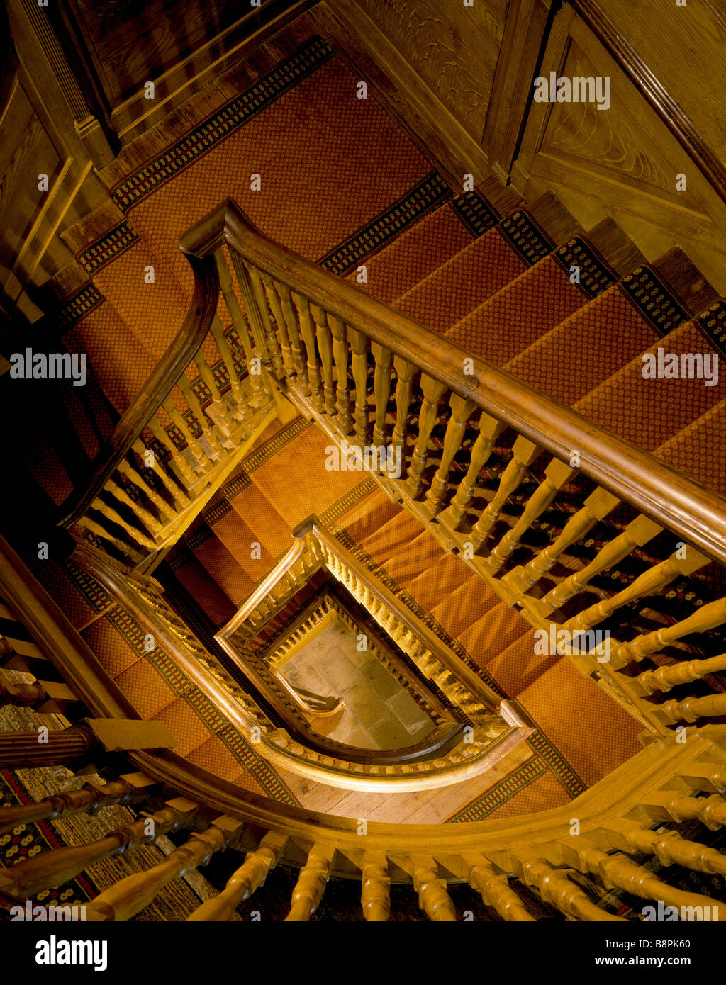 Le magnifique escalier de style géorgien à Buckland Abbey vu de directement au-dessus Banque D'Images