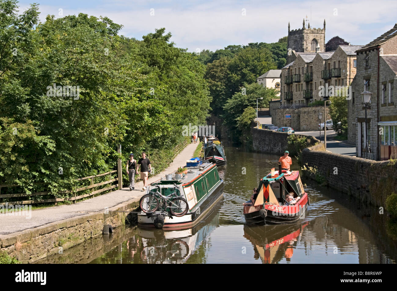 Direction générale des ressorts à Leeds Liverpool Royaume-uni Skipton canal Banque D'Images