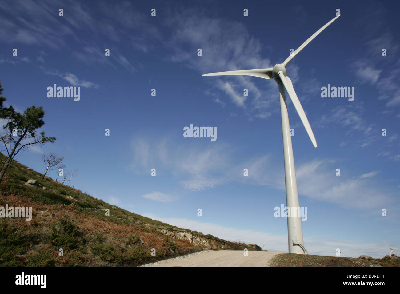 Wind turbine in Alto Minho au nord du Portugal. Banque D'Images