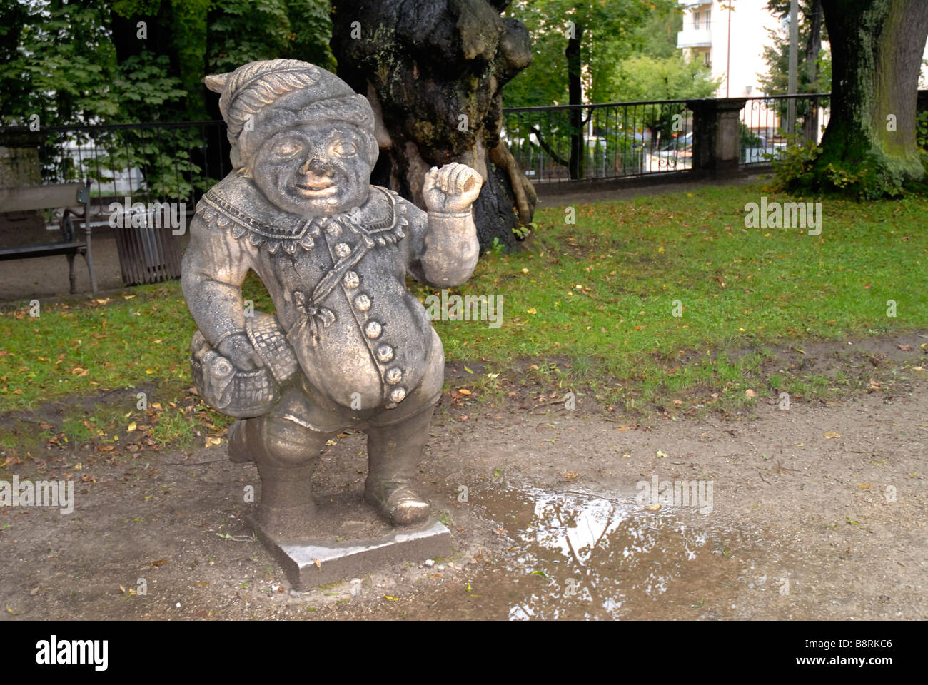 Le nain de jardin dans le jardins de Mirabell et du Schloss Mirabell dans le centre de Salzbourg en Autriche Banque D'Images