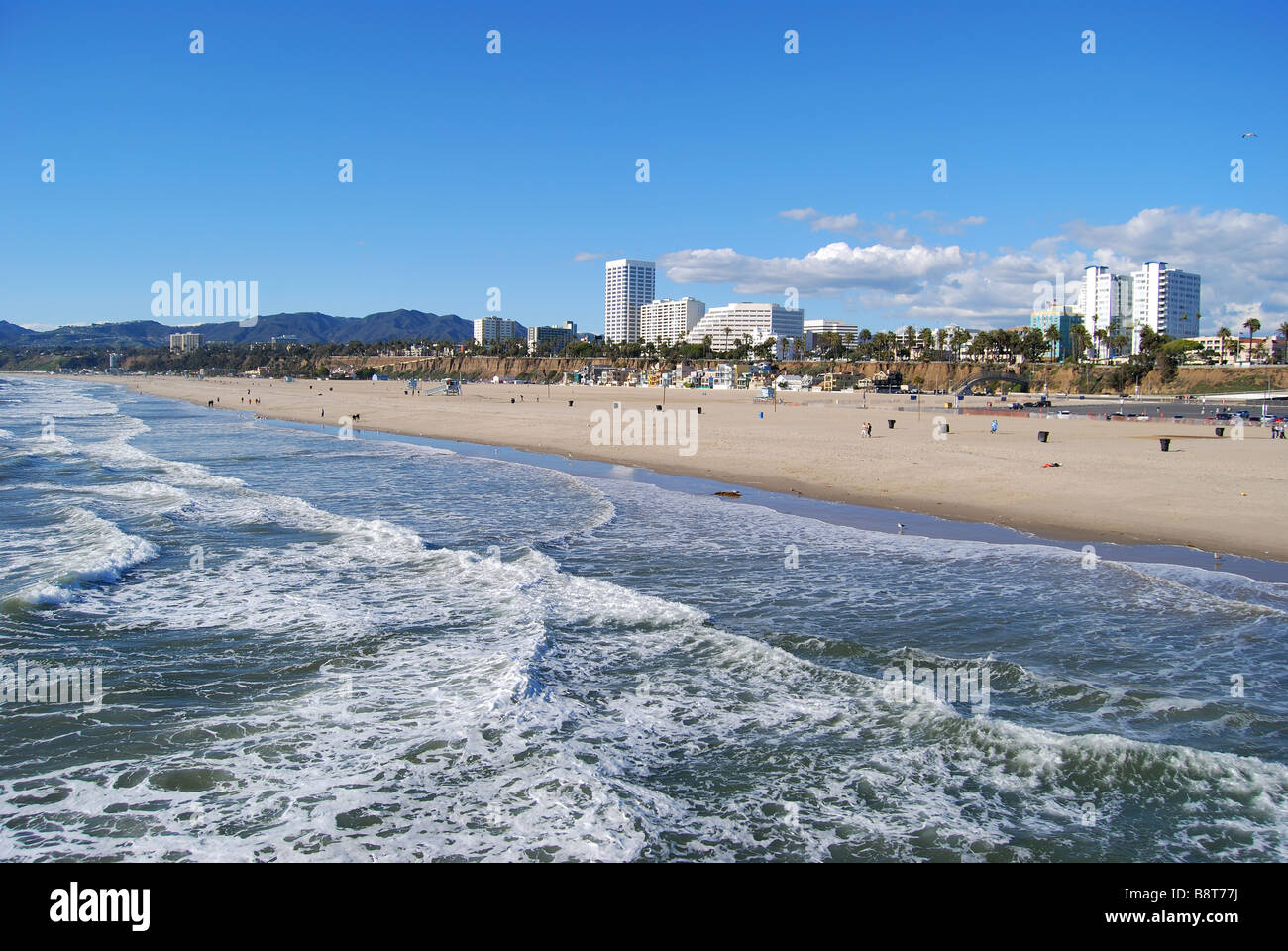Plage de la jetée de Santa Monica, Santa Monica, Los Angeles, Californie, États-Unis d'Amérique Banque D'Images