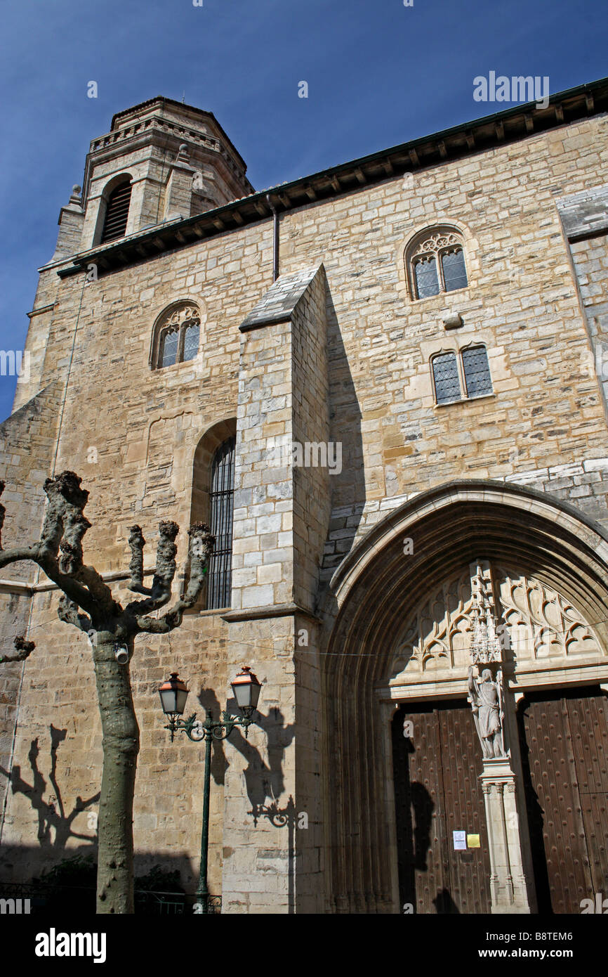 L'église de Saint Jean de Luz, dans le Pays Basque. Banque D'Images