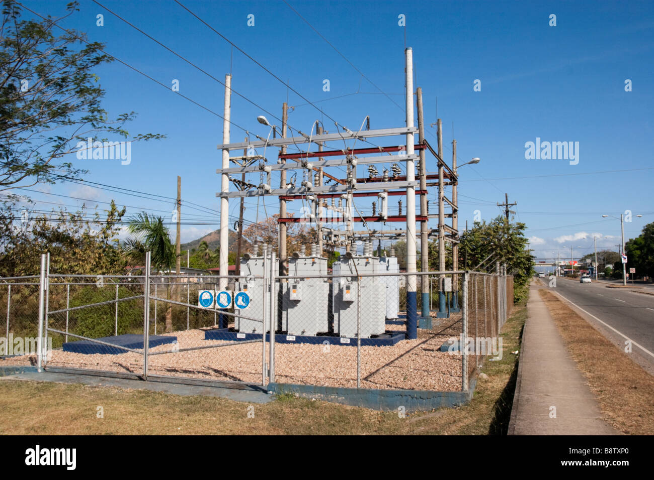 Les transformateurs de puissance. Nata, Province de Cocle, République de Panama, Amérique Centrale Banque D'Images