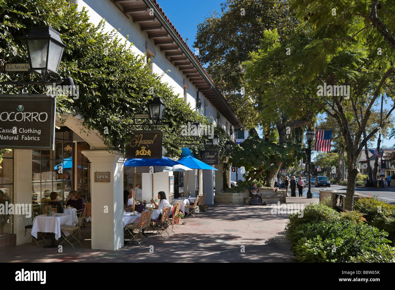 Boutiques et Restaurants de State Street (la rue principale), Santa ...