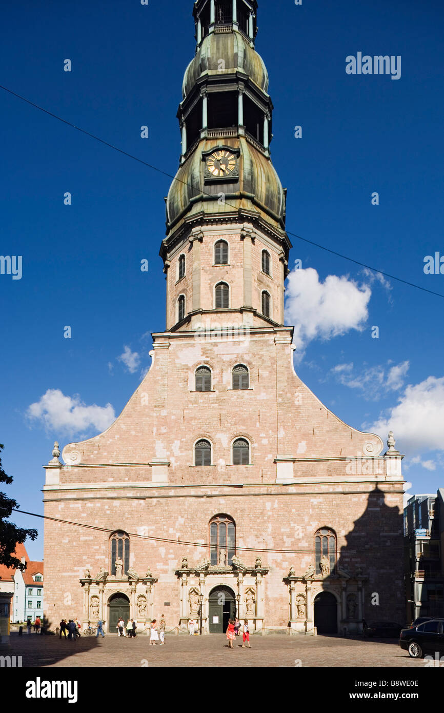 Riga, Lettonie, en Europe. L'église Saint Pierre Banque D'Images