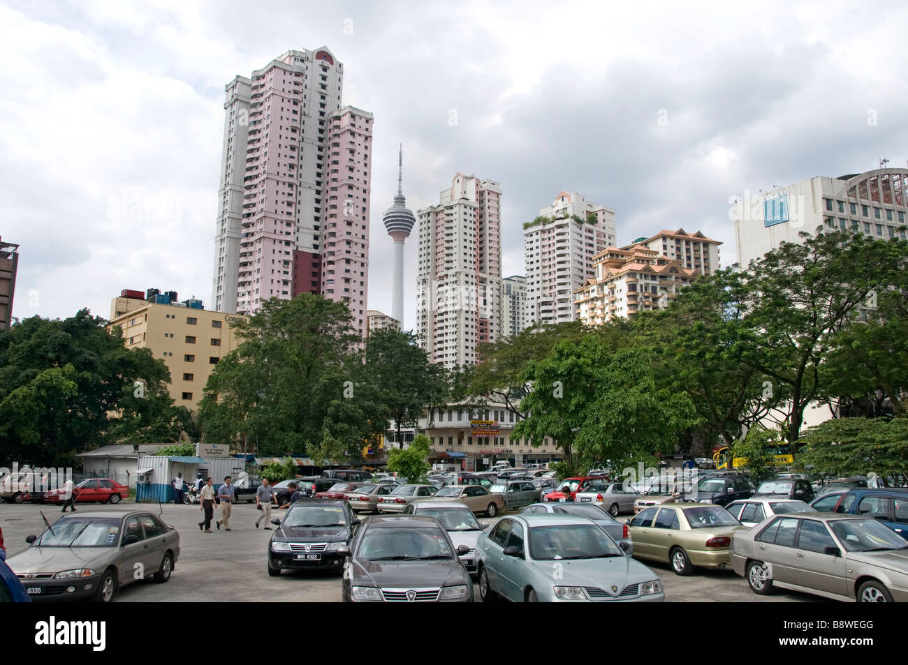 Le centre-ville de Kuala Lumpur, en Malaisie, le parking voitures Kuala Lumpur, en Malaisie Banque D'Images