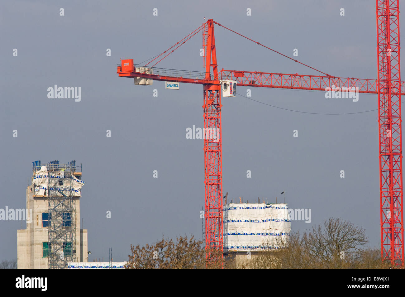 Grues de chantiers de construction Banque de photographies et d’images ...