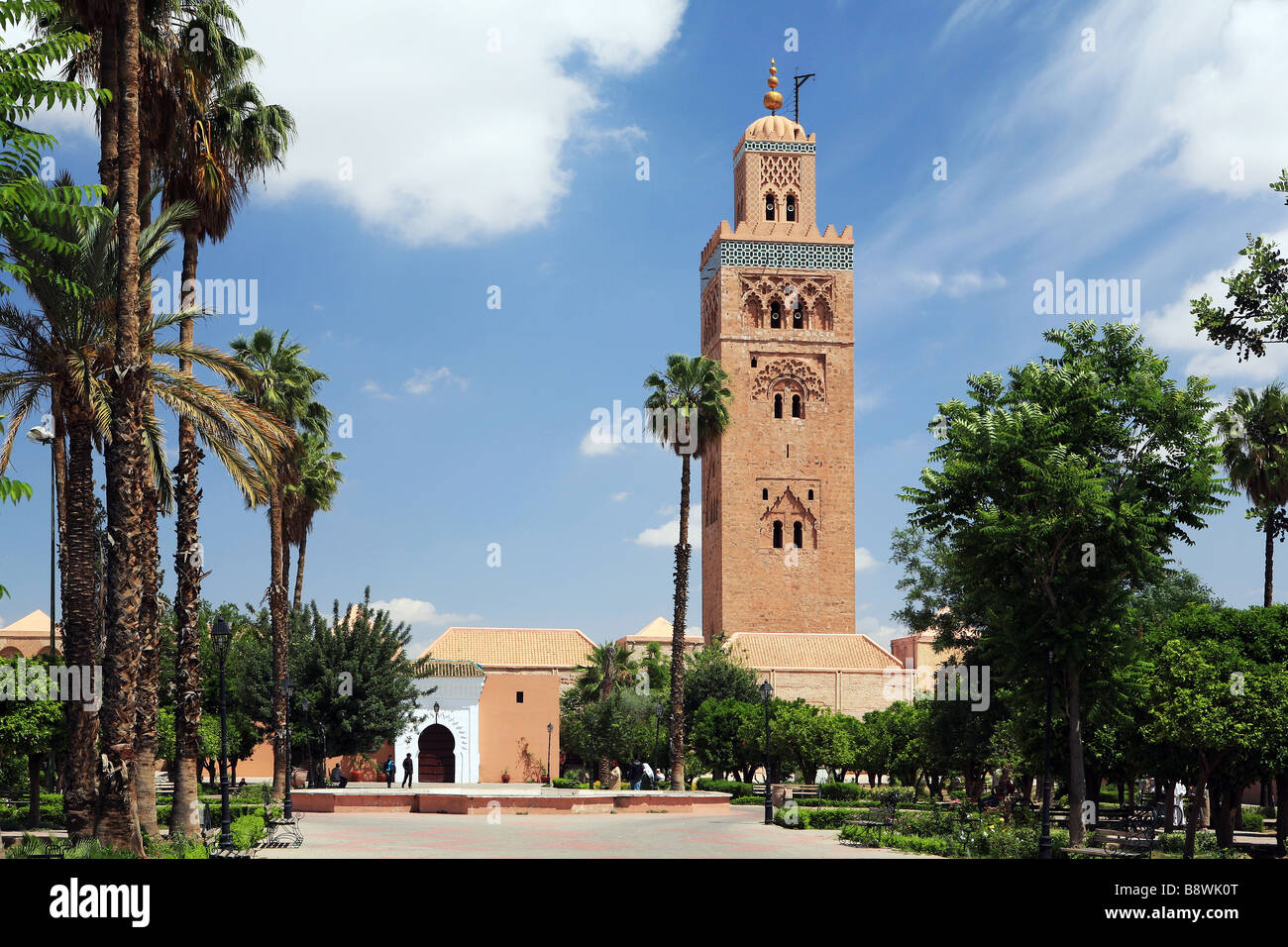 La mosquée de la Koutoubia, la plus grande mosquée de Marrakech, Maroc. Banque D'Images La mosquée de la Koutoubia, la plus grande mosquée de Marrakech, Maroc. Banque D'Images