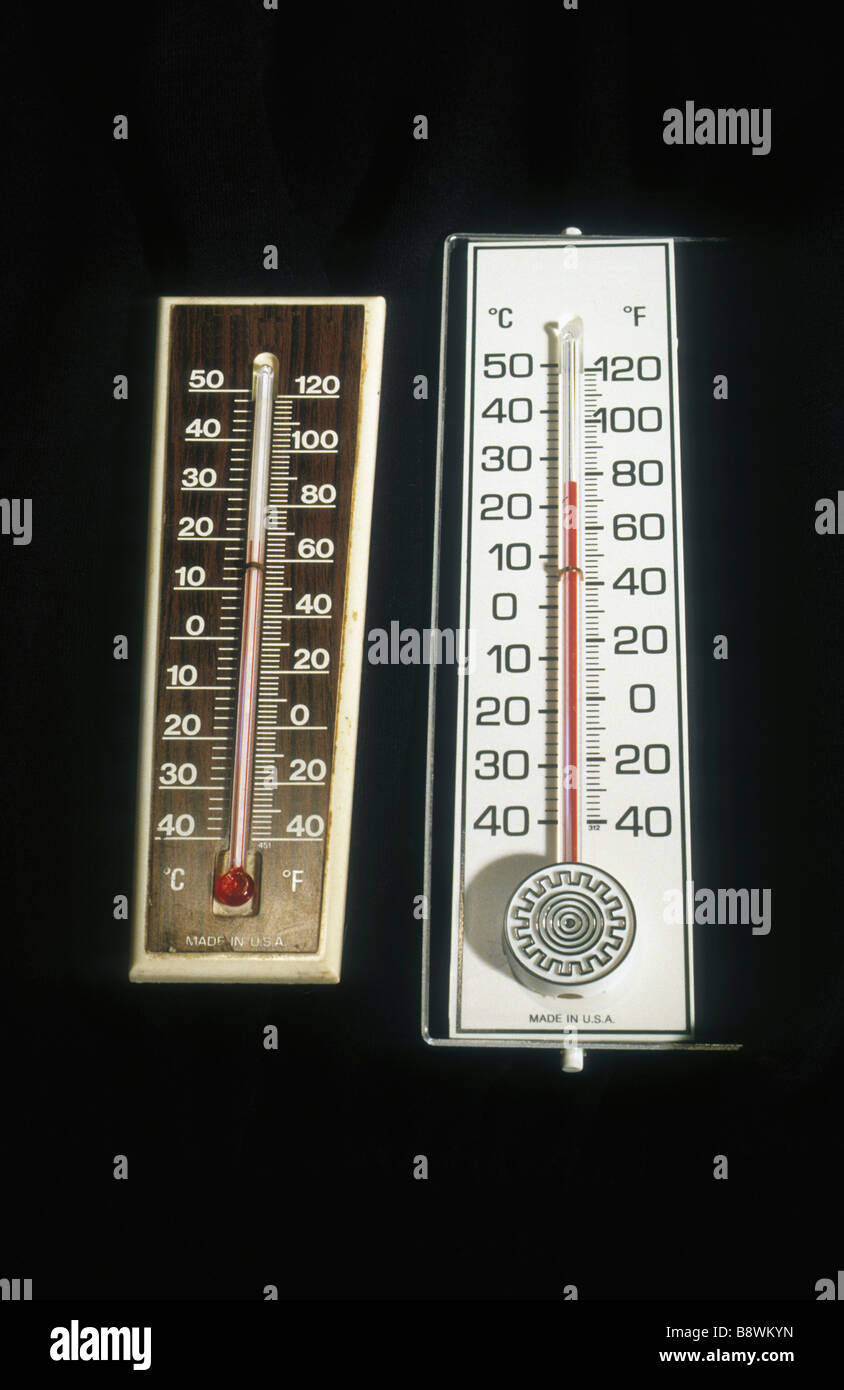 La température froide chaleur thermomètre celsius fahrenheit C F m mesurer  comparer metric English numéro de ligne rouge de mercure d' Photo Stock -  Alamy