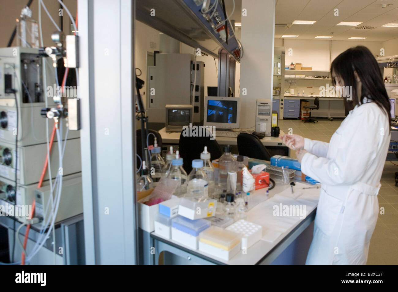 Chercheur au Laboratoire de spectrométrie de masse, Istituto di Ricerche farmacologiche Mario Negri, Milan, Italie Banque D'Images