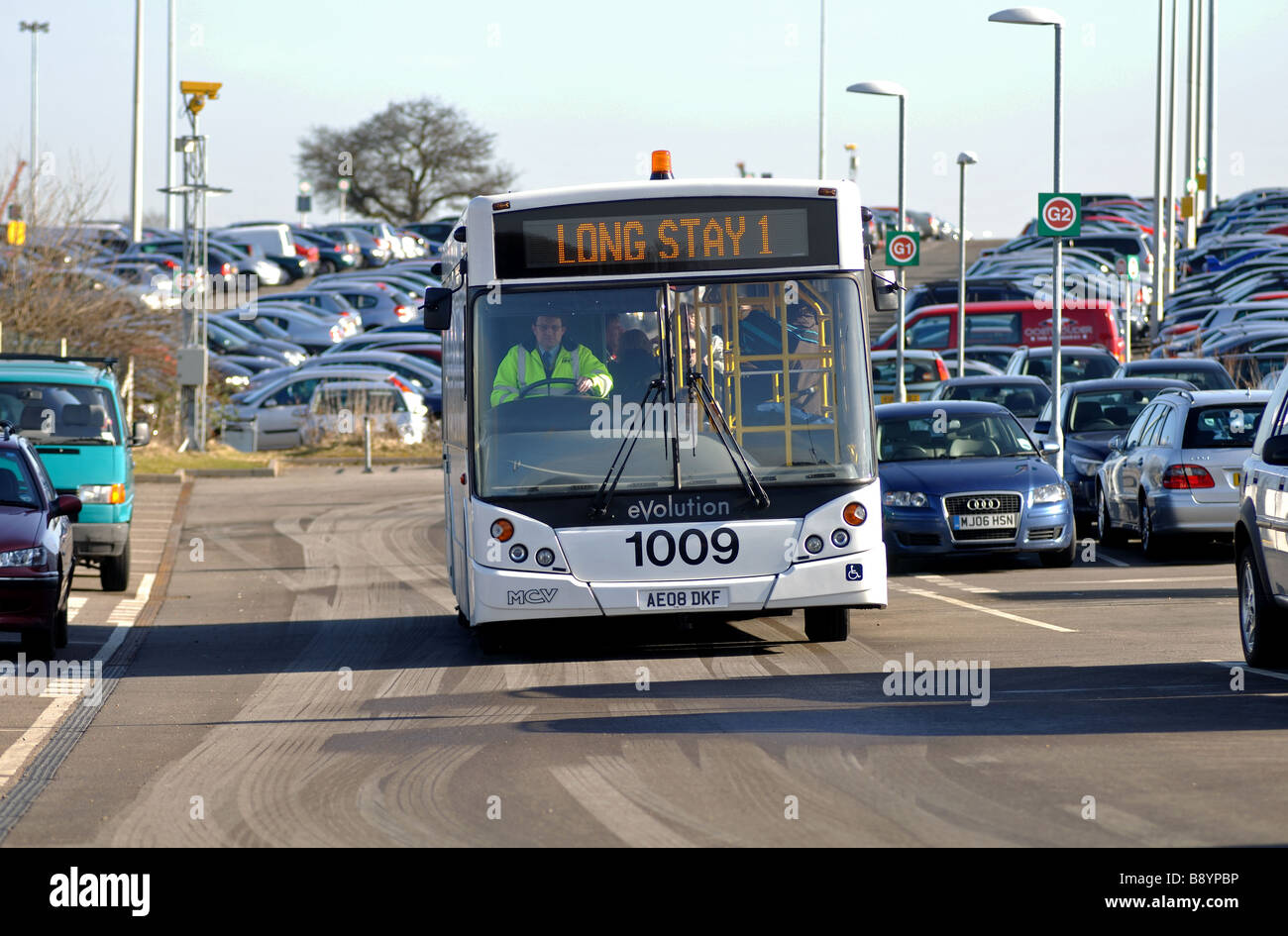 Parking bus gratuit à l'Aéroport International de Birmingham, UK Banque D'Images