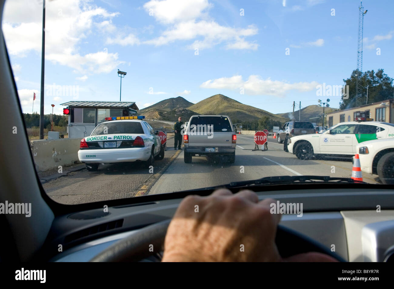 United States Border Patrol de contrôle sur l'Interstate 8 à l'ouest d'El Centro en Californie Banque D'Images