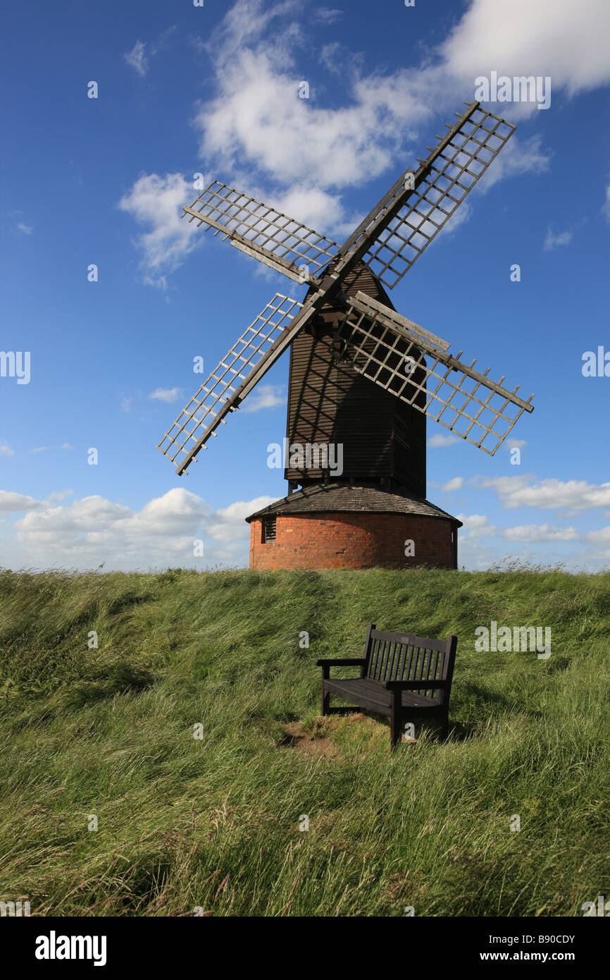 Brill moulin est un bel exemple d'un postmill et l'une des plus anciennes dans le pays sur une colline, dans le village de Buckinghamshire Banque D'Images