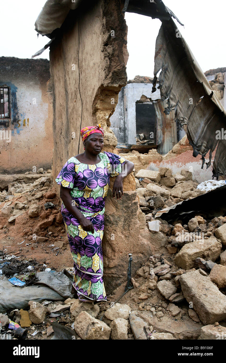 Nigéria : brûlé et dévasté les maisons de Jos, détruit au cours de la violence post-électorale en novembre 2008 Banque D'Images