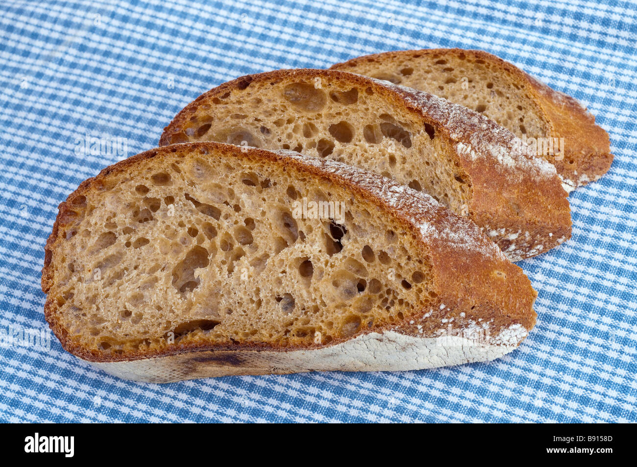 Tranches de pain rustique "douleur". Banque D'Images