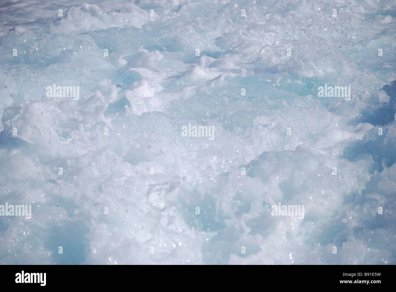 La mousse de l'eau bateau de service, Parc National abel tasman, Nelson, Nouvelle-Zélande Banque D'Images