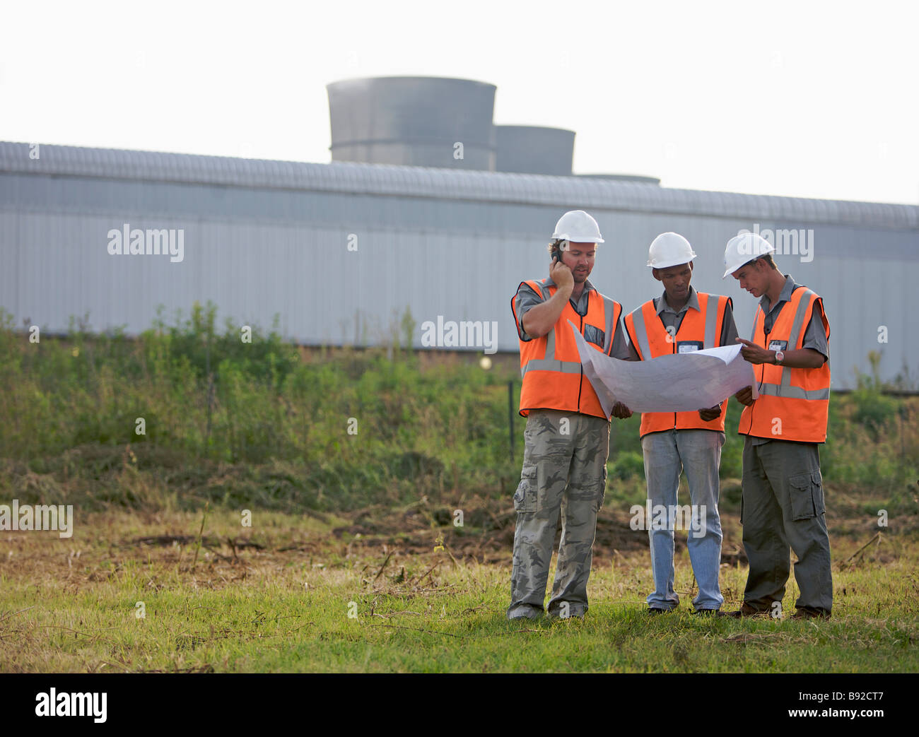 Les travailleurs sur site de construction dans la province de Gauteng Johannesburg Afrique du Sud Banque D'Images